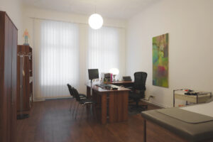 Praxis_Burde_Behandlungszimmer7a